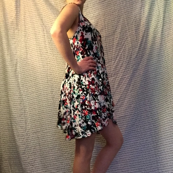 Short colorful dress - Picture 3 of 3